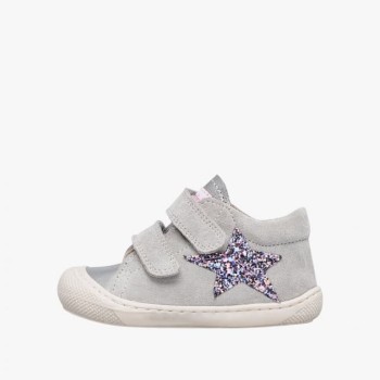 Παιδικό Γκρι Sneaker με Αστέρι Με Γκλιτερ Νaturino Παιδικό Γκρι Sneaker με Αστέρι Με Γκλιτερ Νaturino