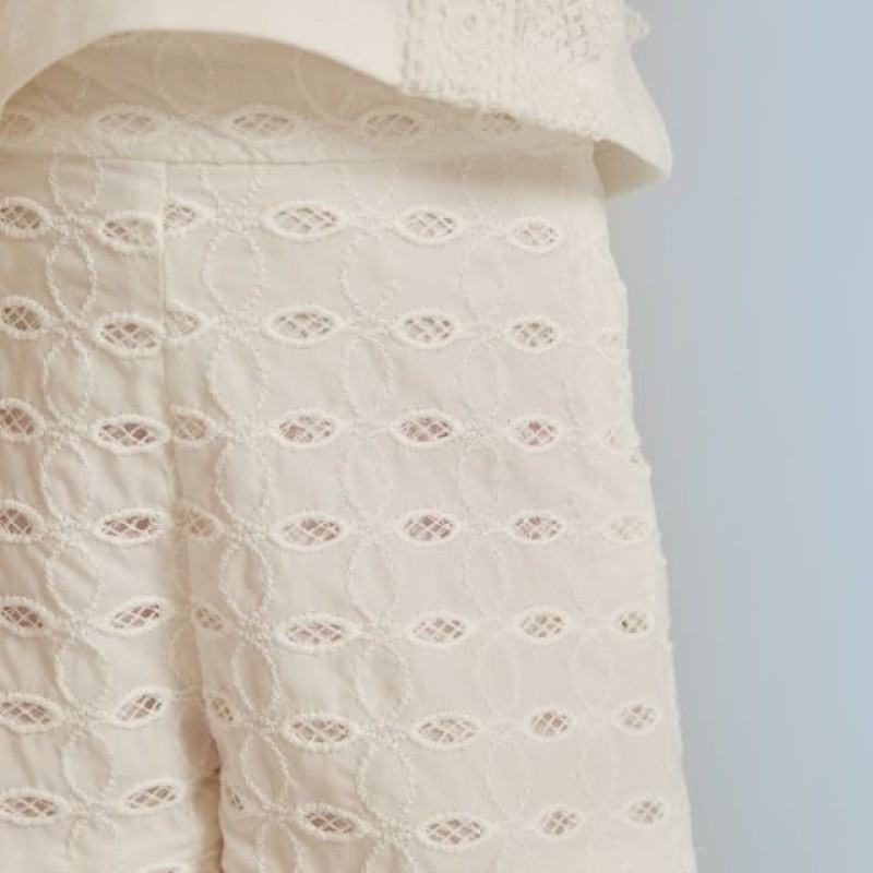 Abel & Lula Kid White Batiste Embroidered Shorts Abel & Lula Kid White Batiste Embroidered Shorts