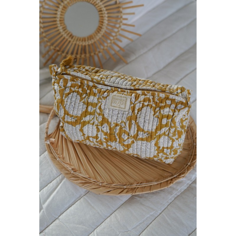 Bonheur Du Jour Children's Yellow Toiletry Set With flowers Bonheur Du Jour Children's Yellow Toiletry Set With flowers